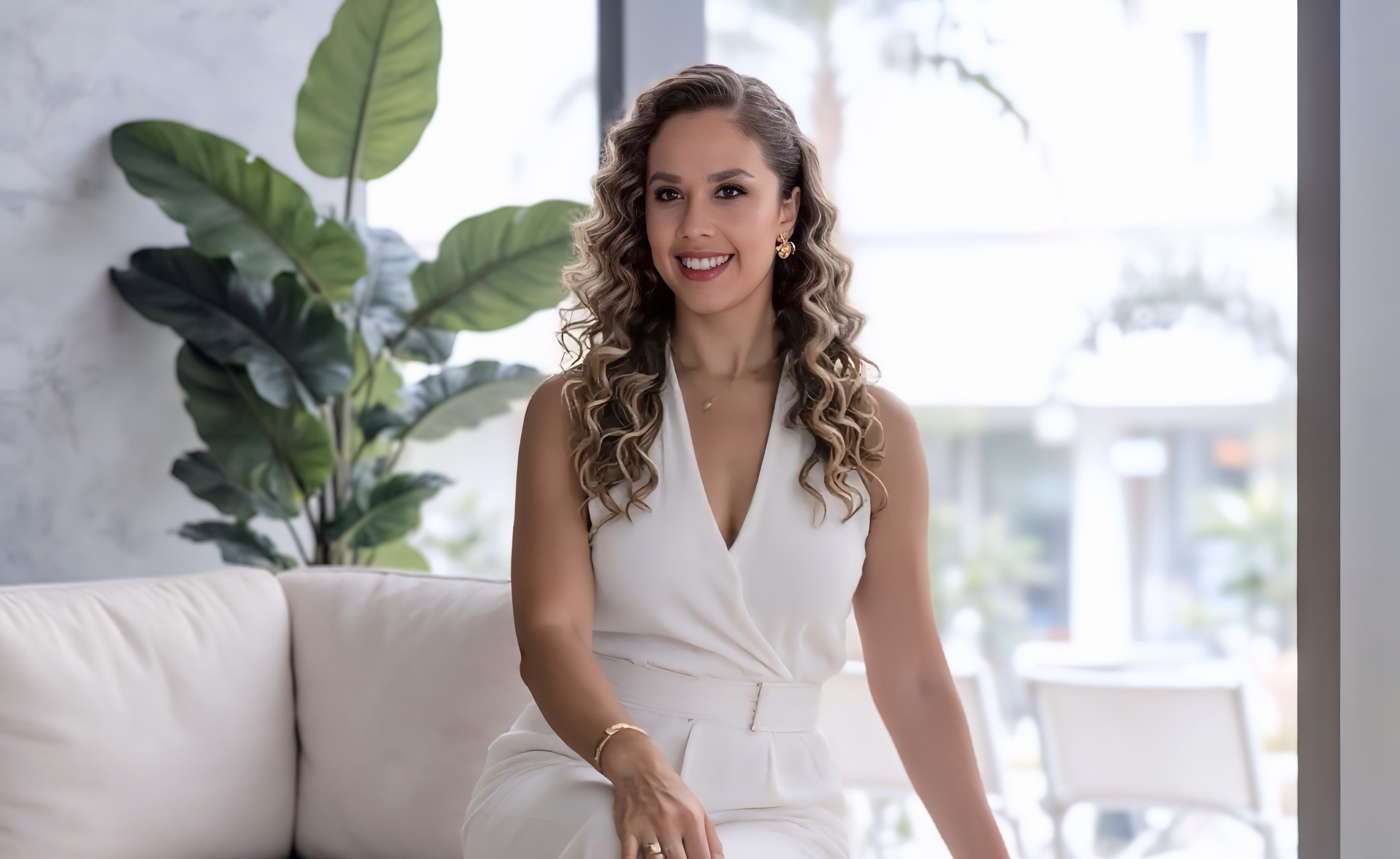 Dani Nunes em Jurerê Internacional — LUX, O Encontro Nacional de Assessoras de Alto Padrão